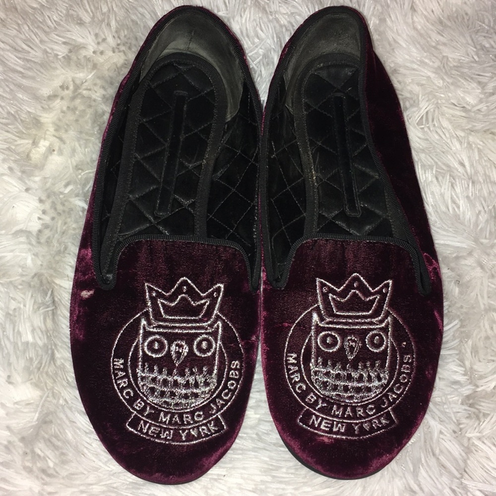 ❣️Marc by Marc Jacob embroidered logo shoe💎